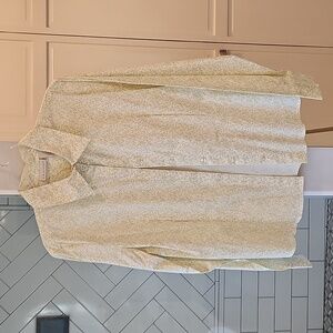 Ladie's button-down shirt